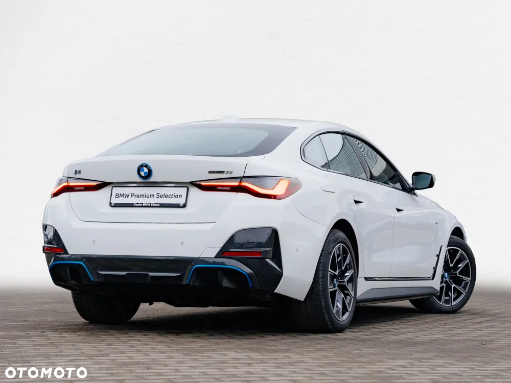 BMW i4 - 2