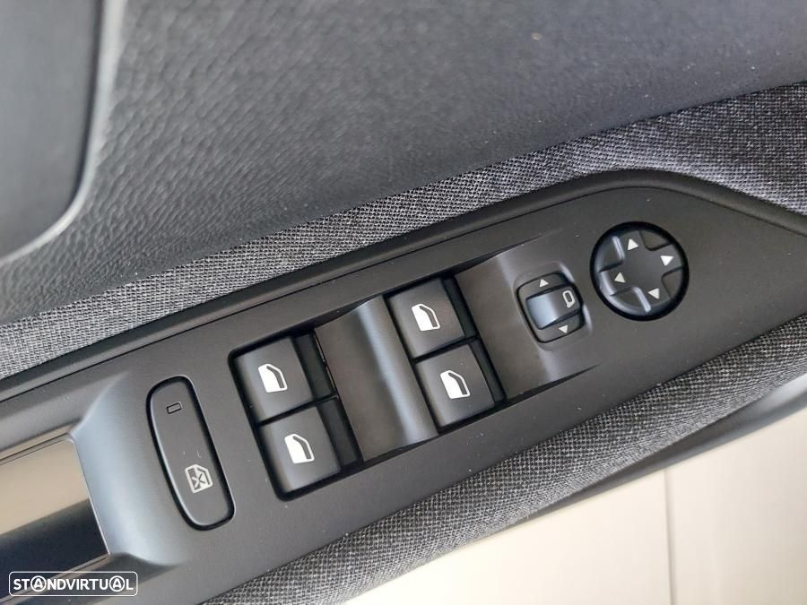 Peugeot 3008 1.5 BlueHDi Active - 14