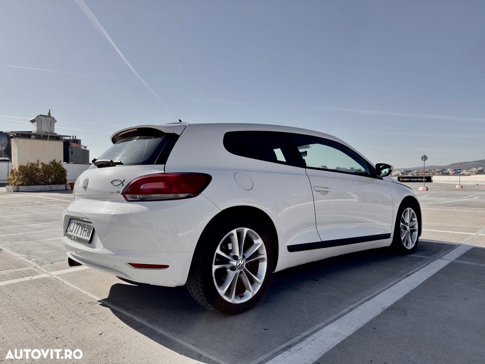 Volkswagen Scirocco 2.0 TSI - 2
