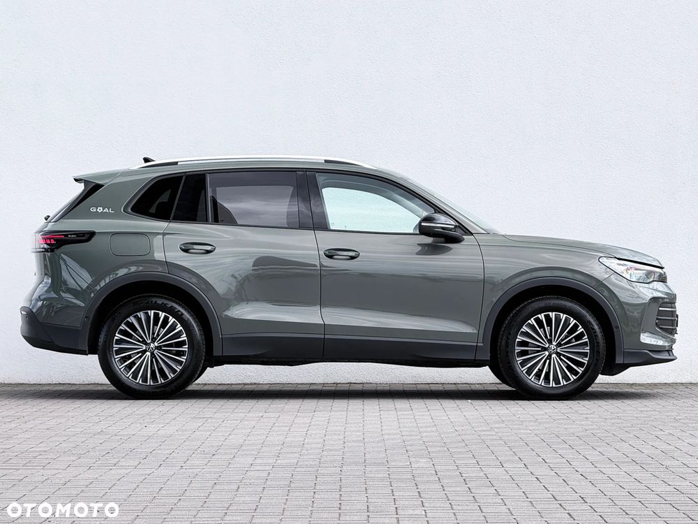 Volkswagen Tiguan 1.5 eTSI Special Edition DSG - 4