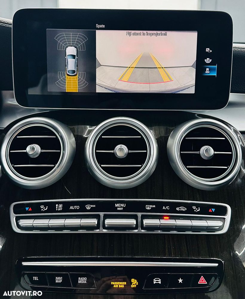 Mercedes-Benz GLC 200 4MATIC 9G-TRONIC - 28