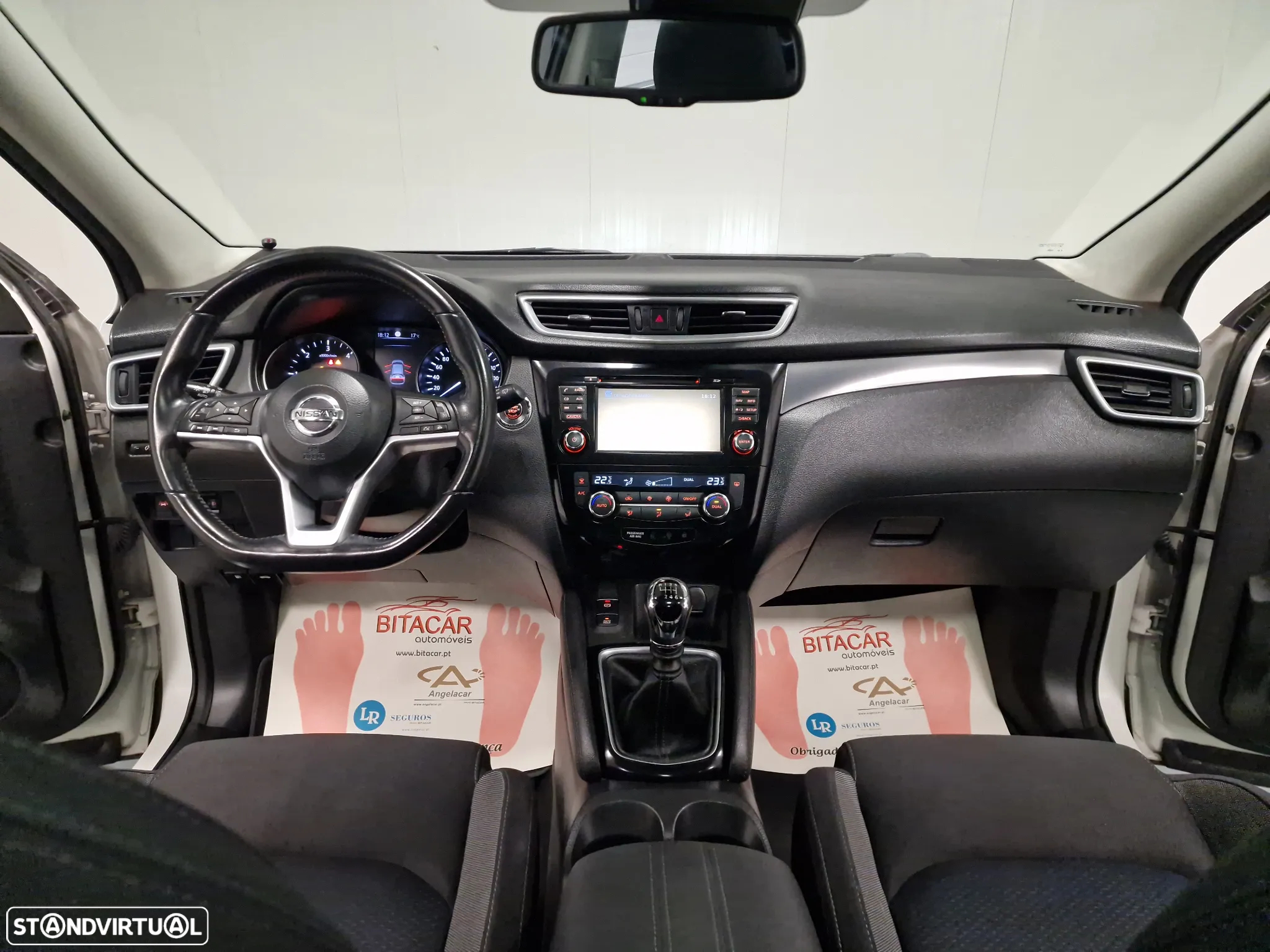 Nissan Qashqai 1.5 dCi N-Connecta 18 - 54