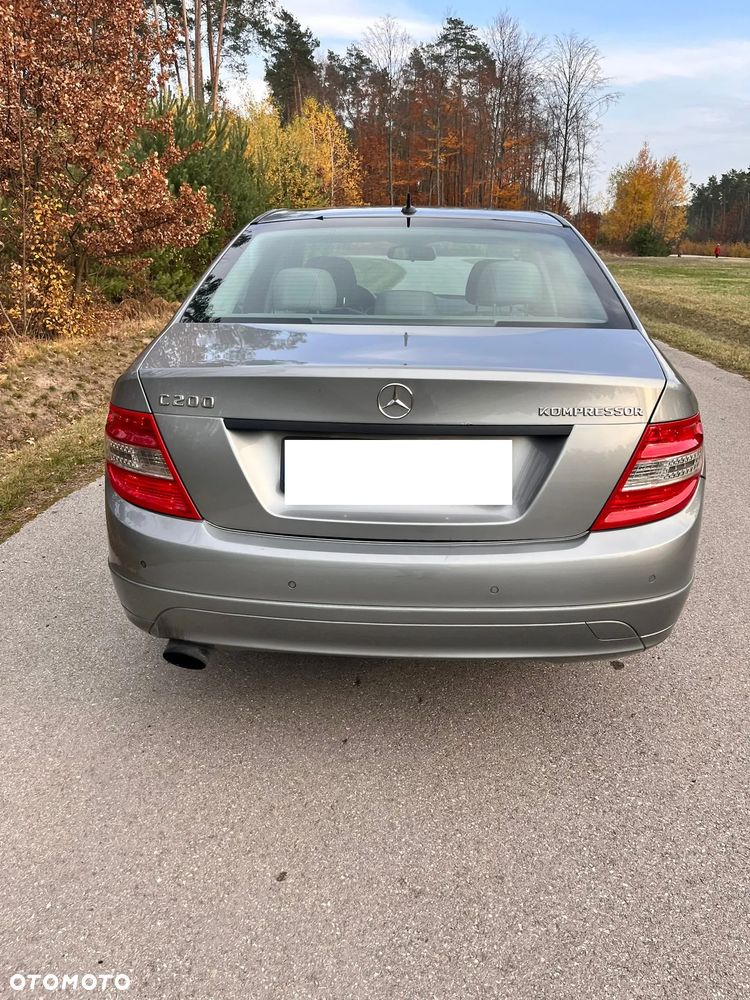 Mercedes-Benz Klasa C 200 Kompressor Classic - 8