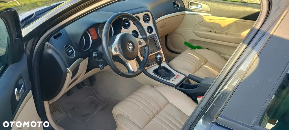 Alfa Romeo 159 - 5