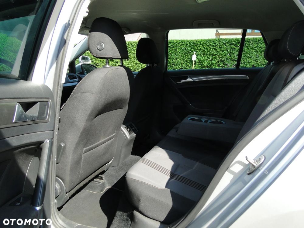 Volkswagen Golf 1.6 TDI BlueMotion Technology Allstar - 13