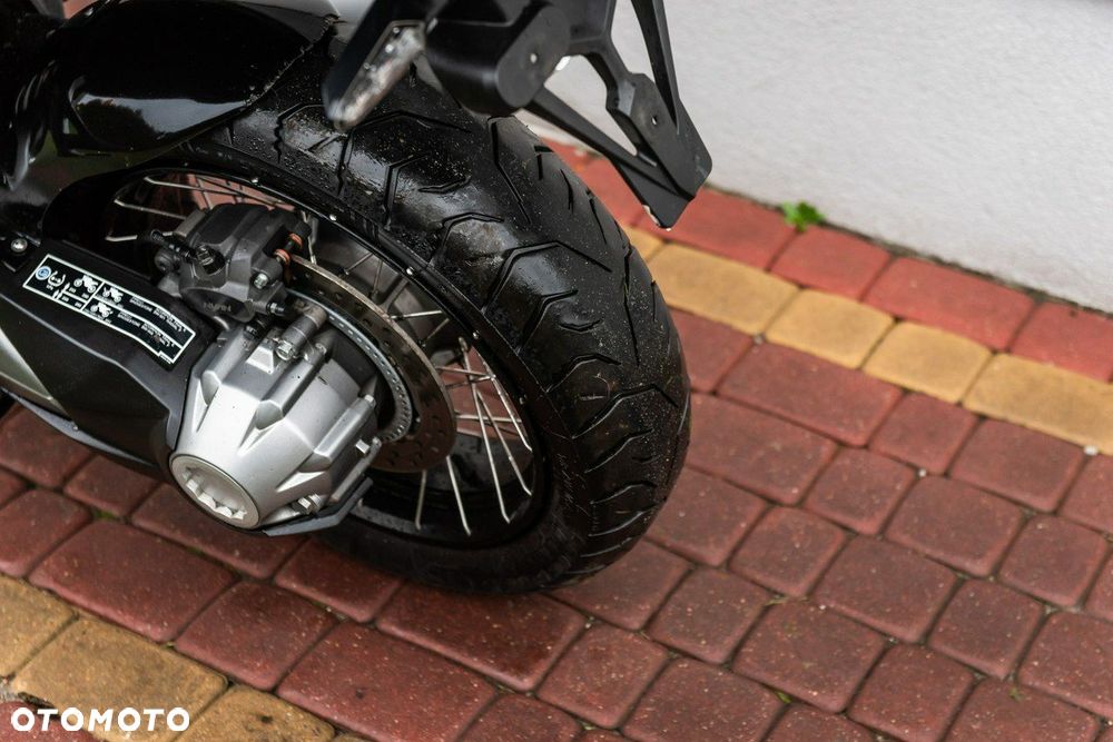 Honda VFR - 8