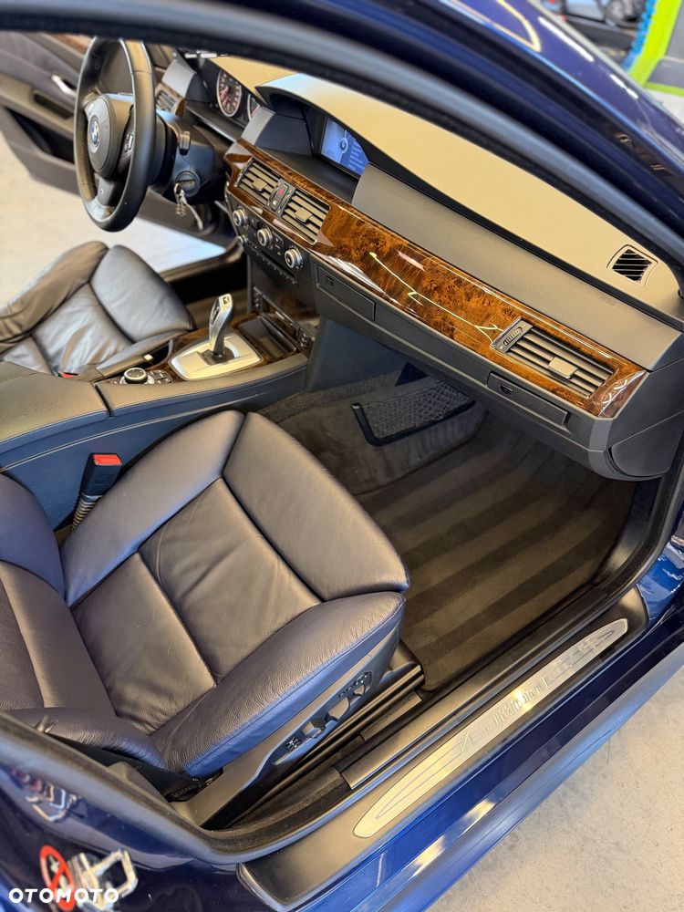 BMW Seria 5 530xd Edition Sport - 31