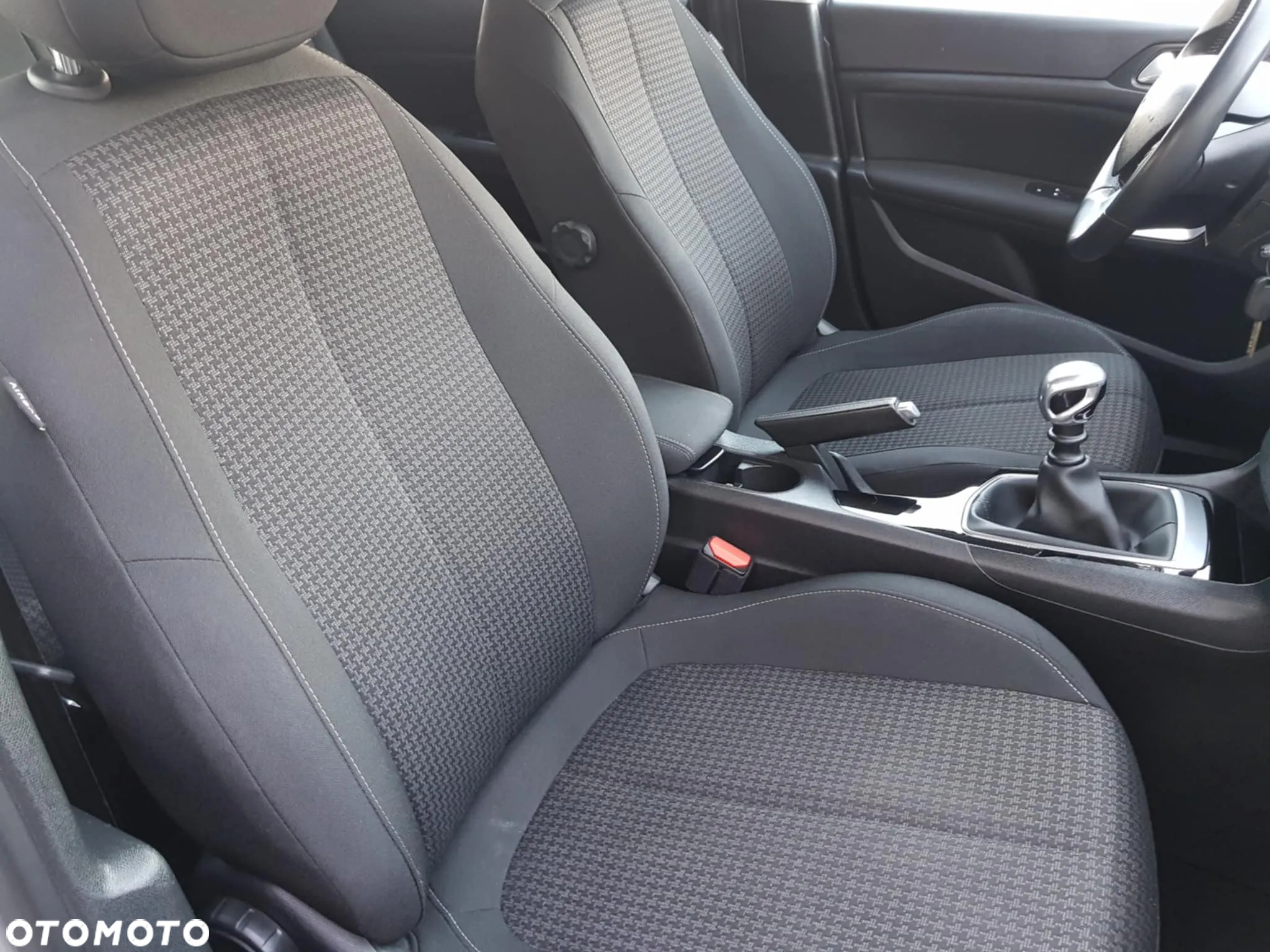 Peugeot 308 - 15