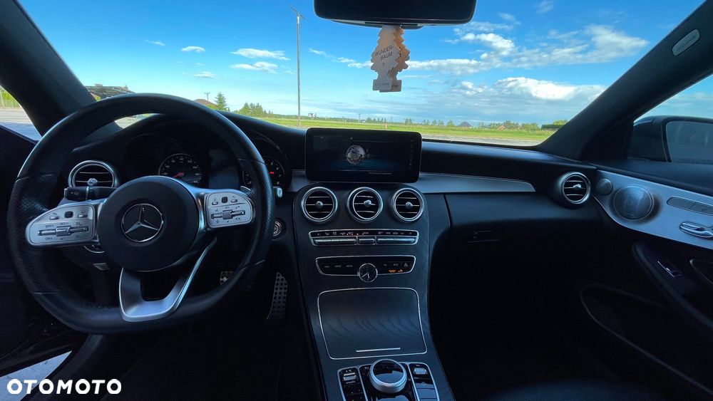 Mercedes-Benz Klasa C 300 9G-TRONIC AMG Line Plus - 15