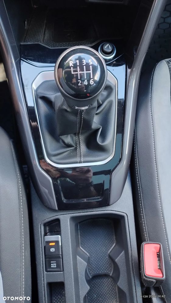 Volkswagen T-Roc 1.5 TSI R-Line - 29