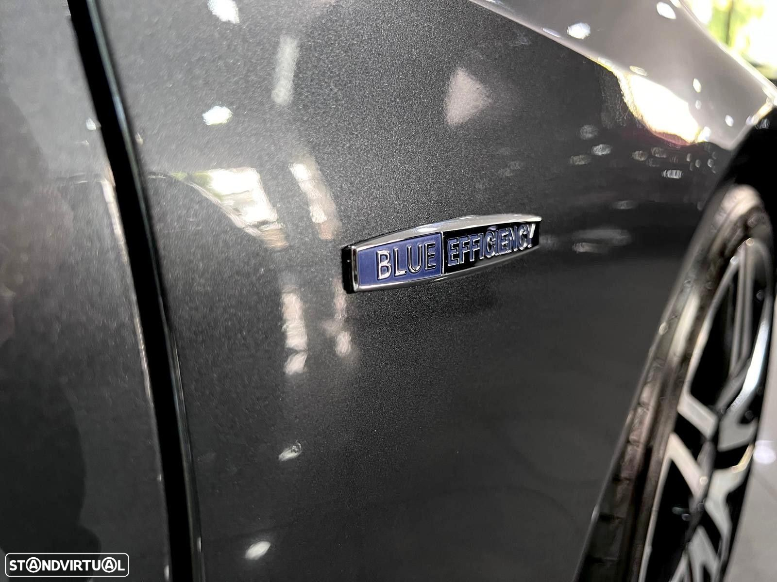 Mercedes-Benz E 220 - 18