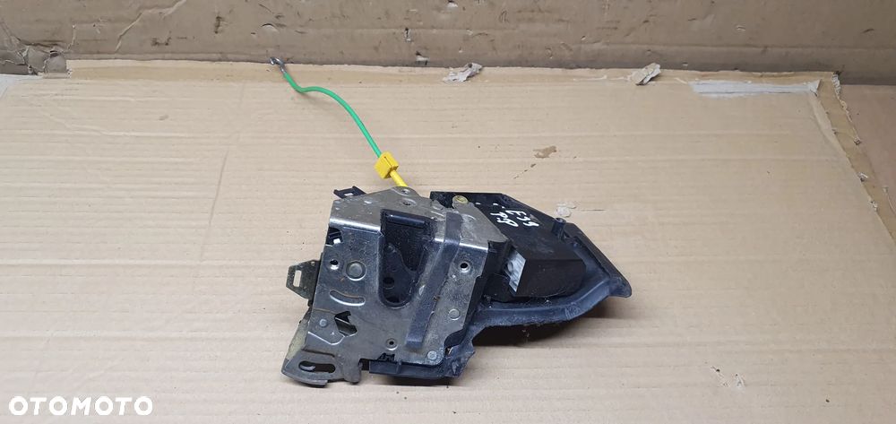 Zamek prawy przód BMW 5 E39 Europa 8352165 - 1