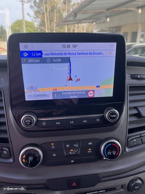 Ford TRANSIT CUSTOM LONGA 130cv - 11