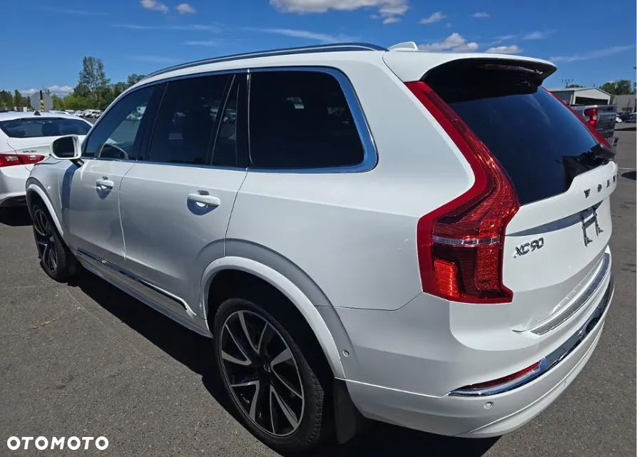 Volvo XC 90 - 5