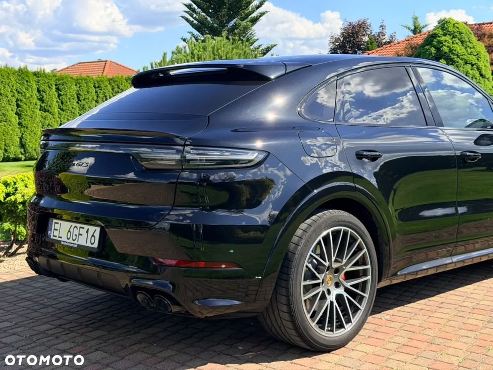 Porsche Cayenne GTS - 6