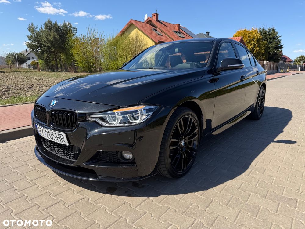 BMW Seria 3 2018 photo 2
