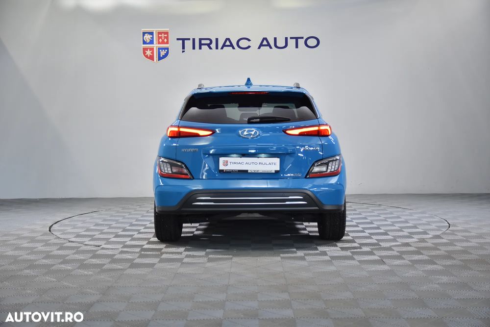 Hyundai KONA - 5