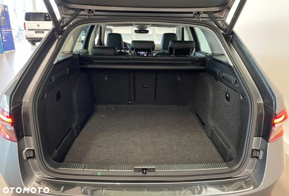 Skoda Superb 2.0 TDI 4x4 DSG Style - 17