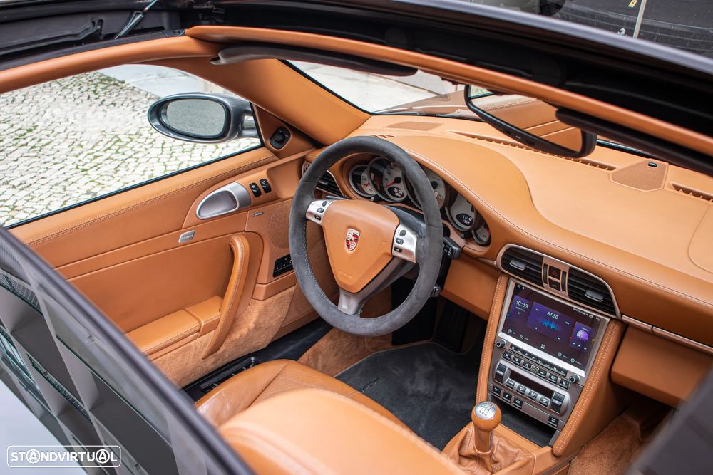 Porsche 911 (997) Targa 4S - 15