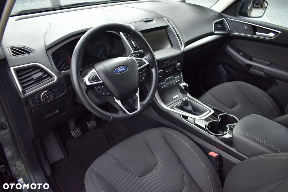 Ford S-Max 1.5 EcoBoost Titanium - 24