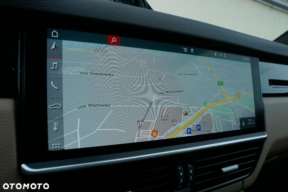 Porsche Cayenne Standard - 28