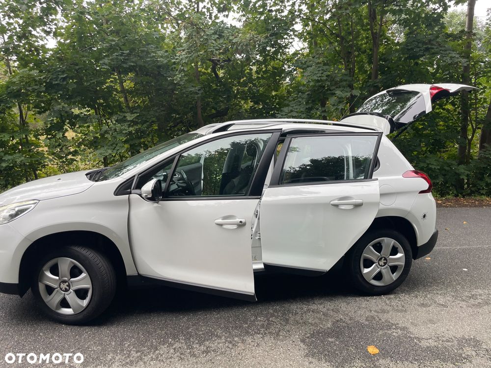 Peugeot 2008 1.2 Pure Tech Style - 15