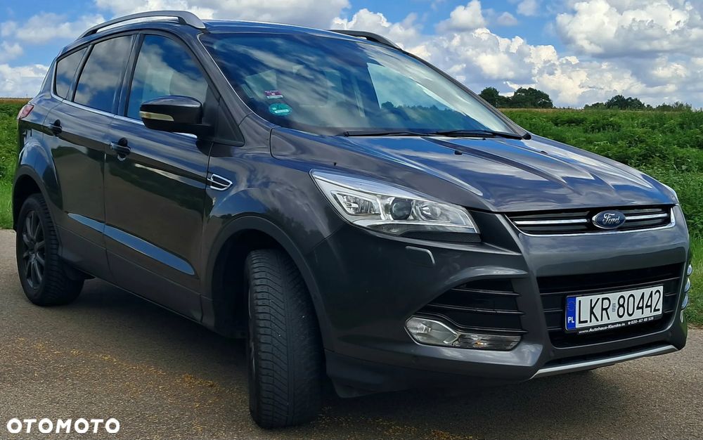 Ford Kuga 2.0 TDCi 4x4 Titanium - 4