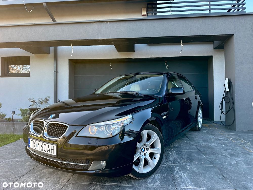 BMW Seria 5 520d Edition Exclusive - 1