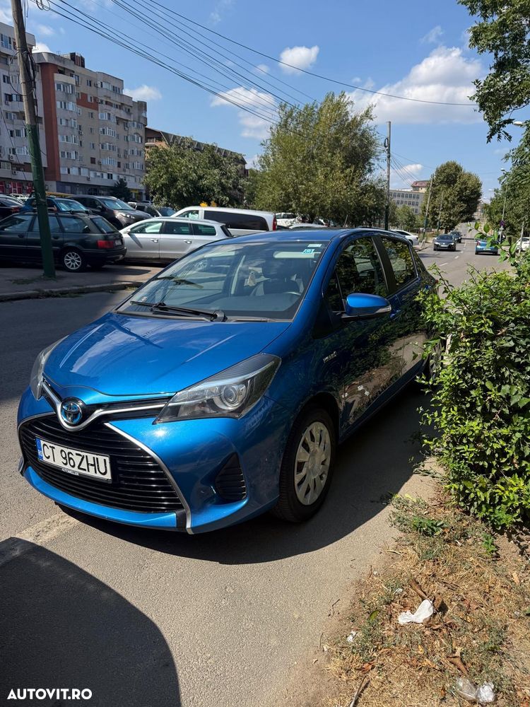 Toyota Yaris - 1