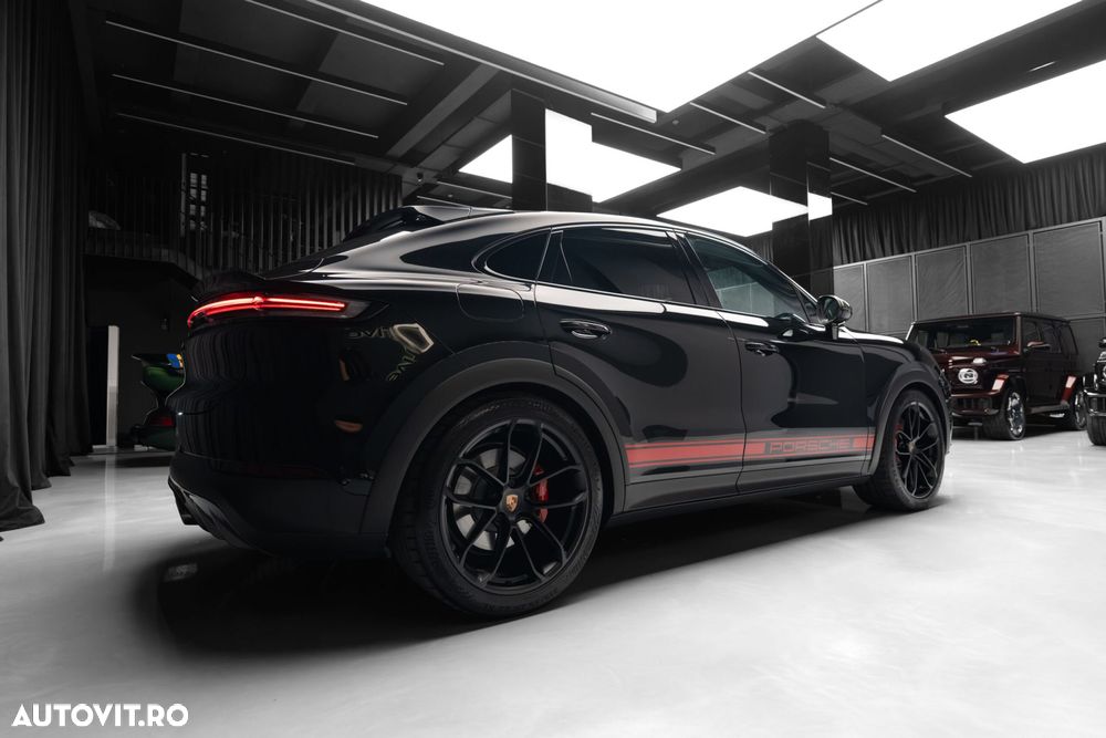 Porsche Cayenne Coupe - 10