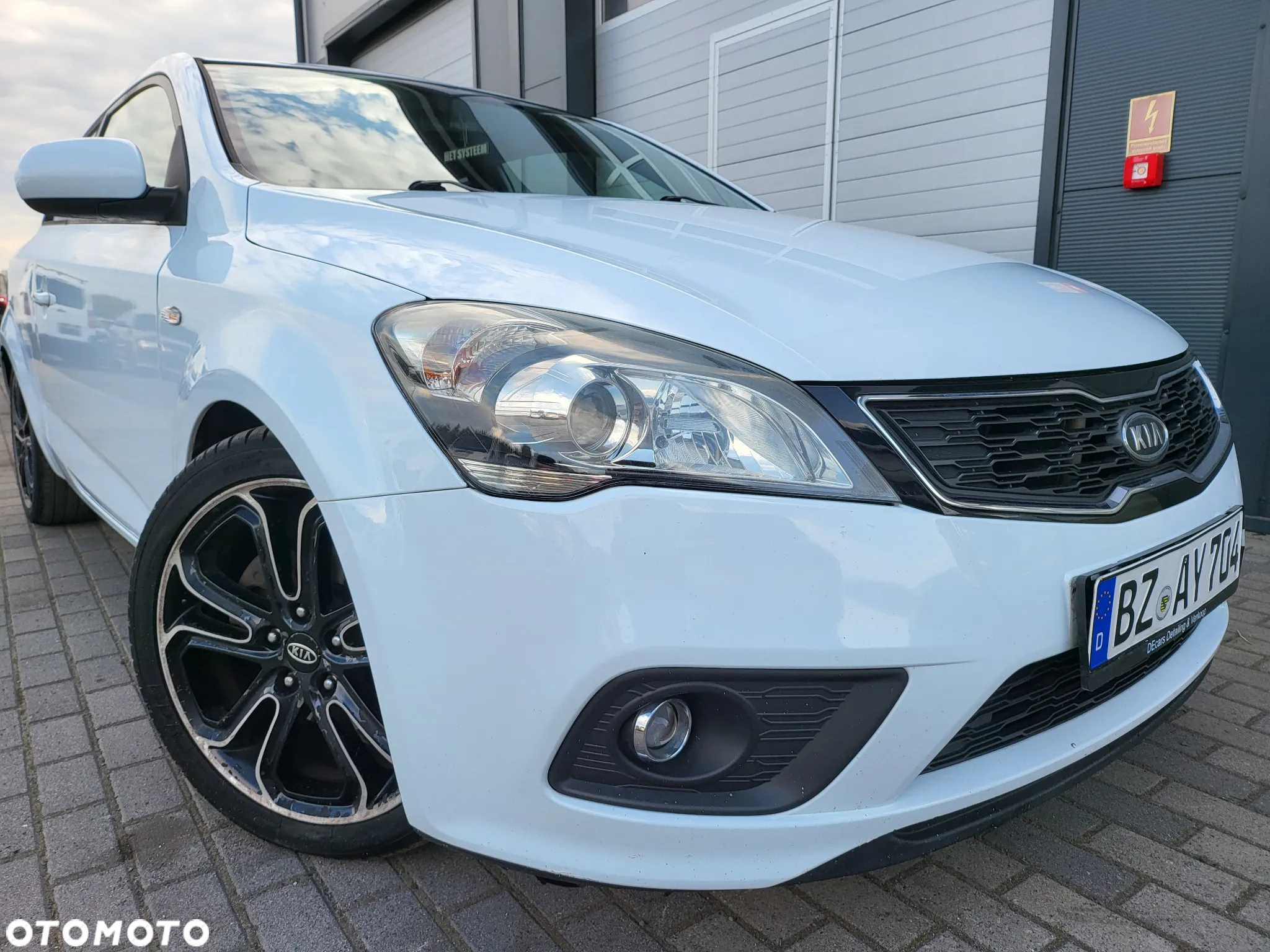 Kia ProCeed Pro_cee'd 1.6 crdi L Euro2012 - 26
