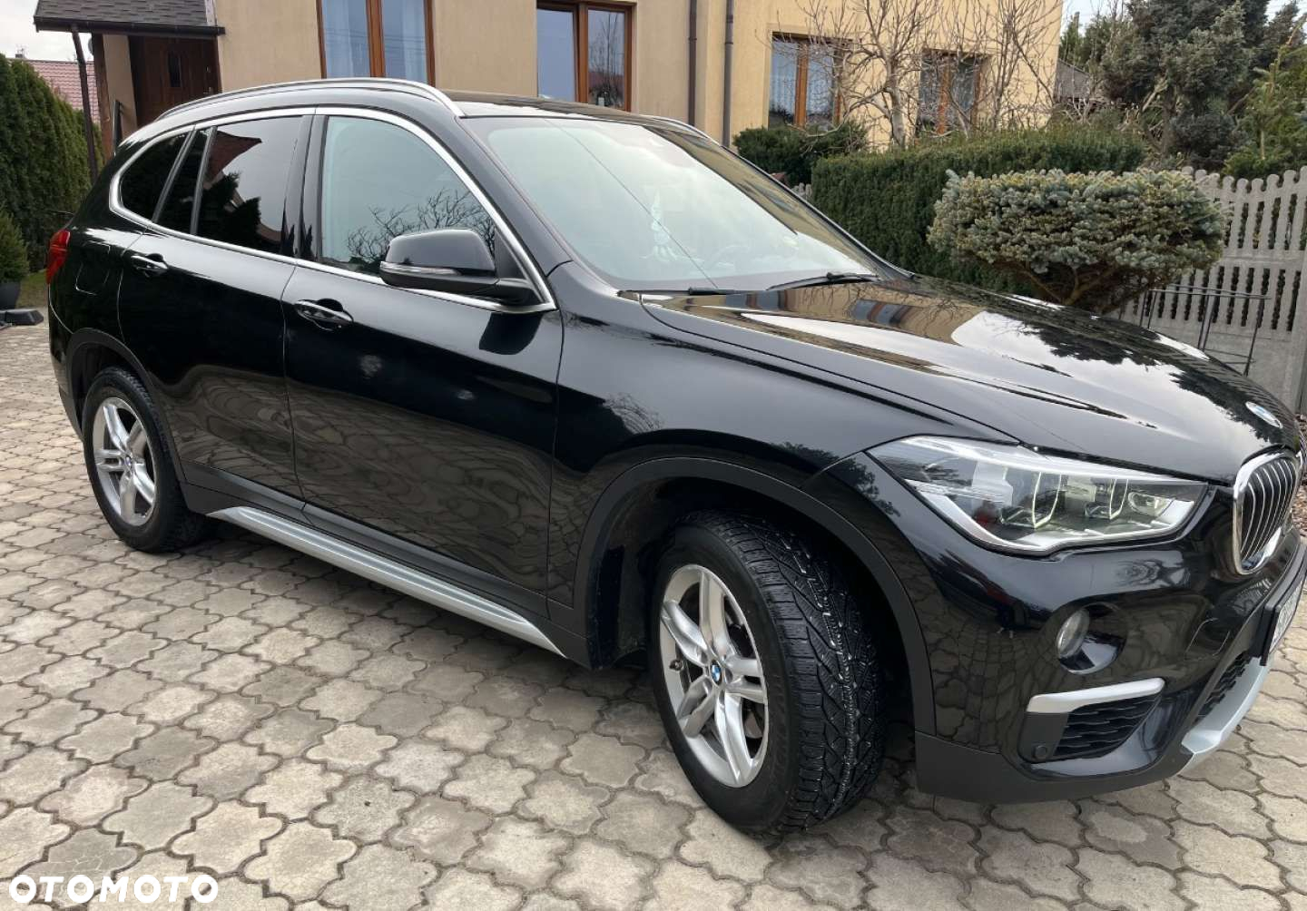 BMW X1 - 4