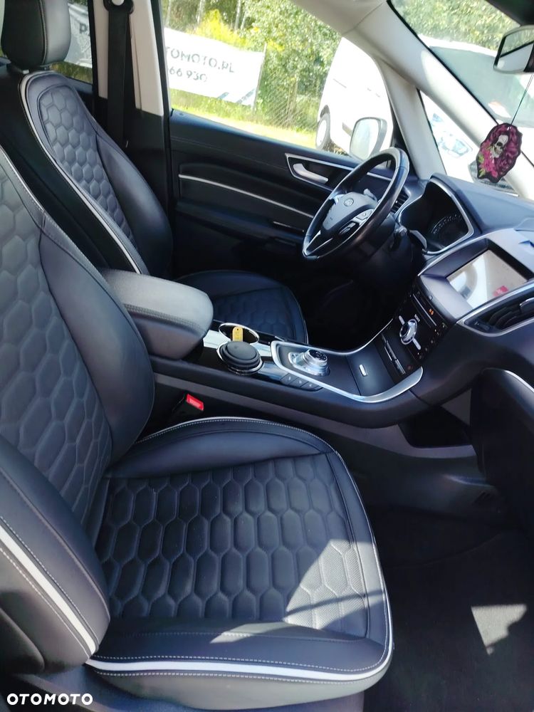 Ford S-Max - 26