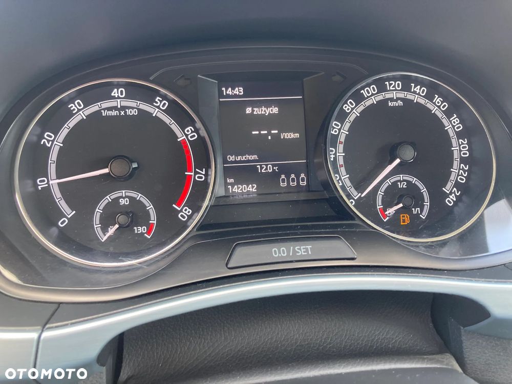 Skoda Fabia 1.0 Ambition - 10