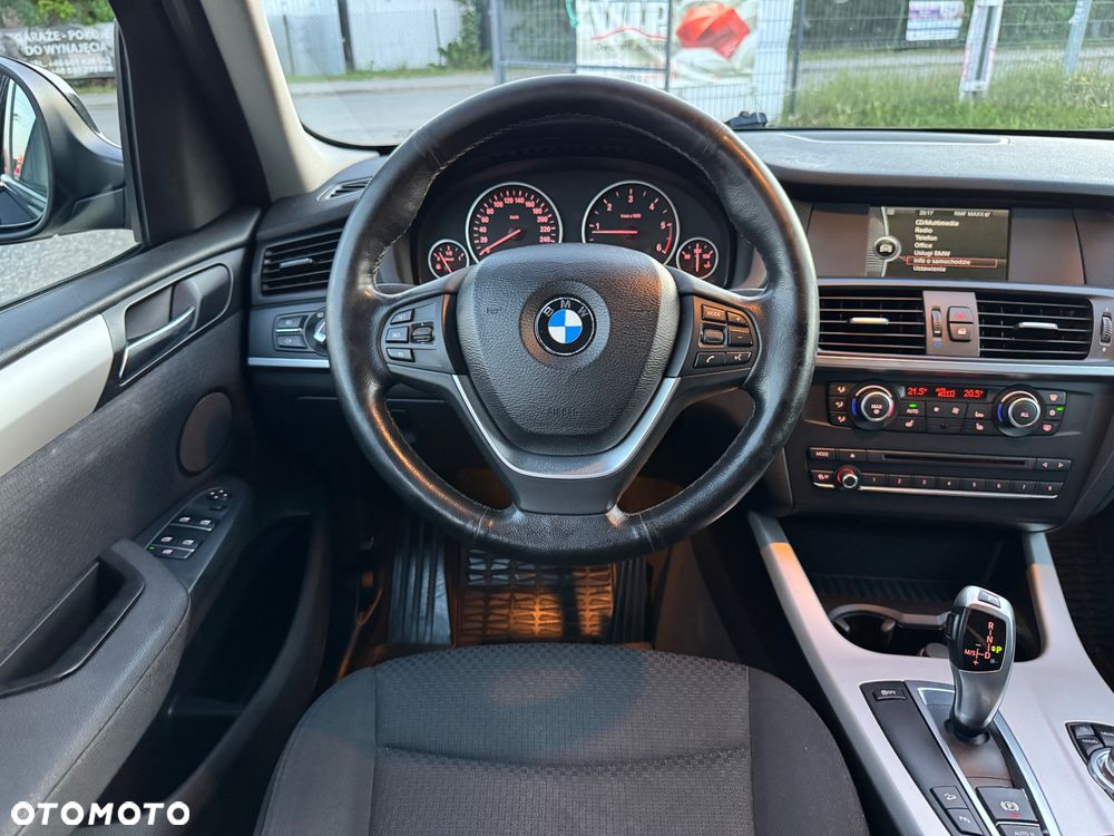 BMW X3 xDrive20d - 8