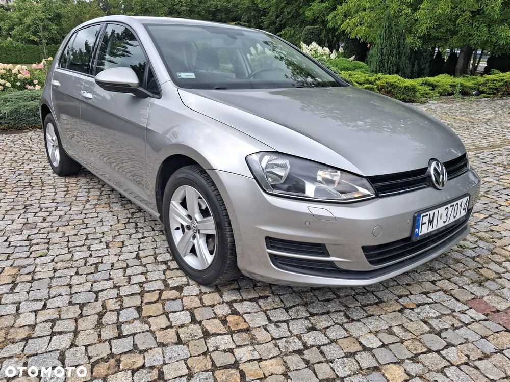 Volkswagen Golf - 12