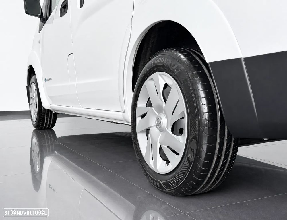 Nissan e-NV200 Combi 5L Comfort - 47