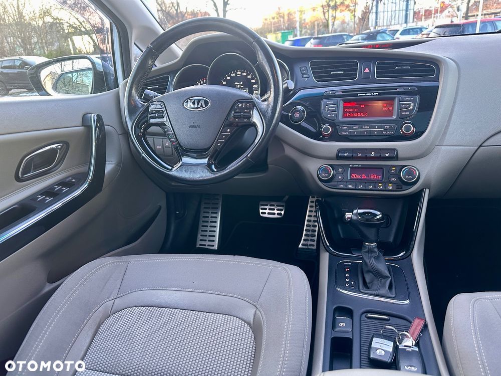 Kia Ceed 1.6 GDI DCT Platinum Edition - 18