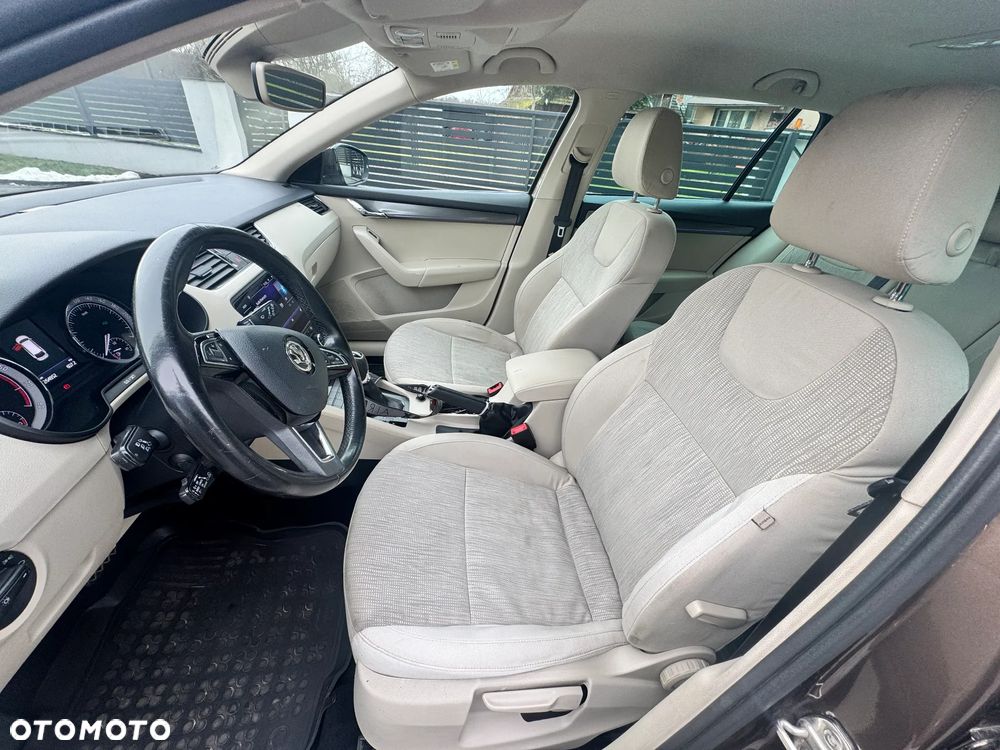 Skoda Octavia 1.8 TSI Ambition DSG EU6 - 17