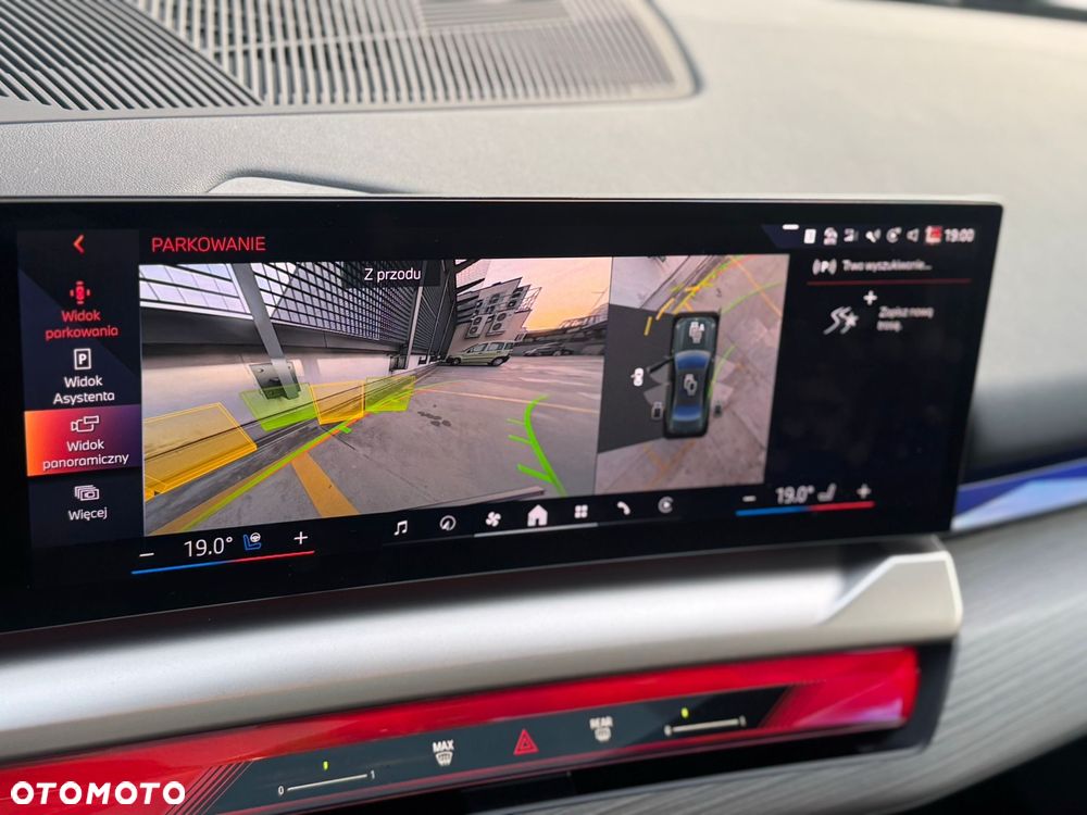 BMW Seria 5 550e xDrive PHEV M Sport - 35