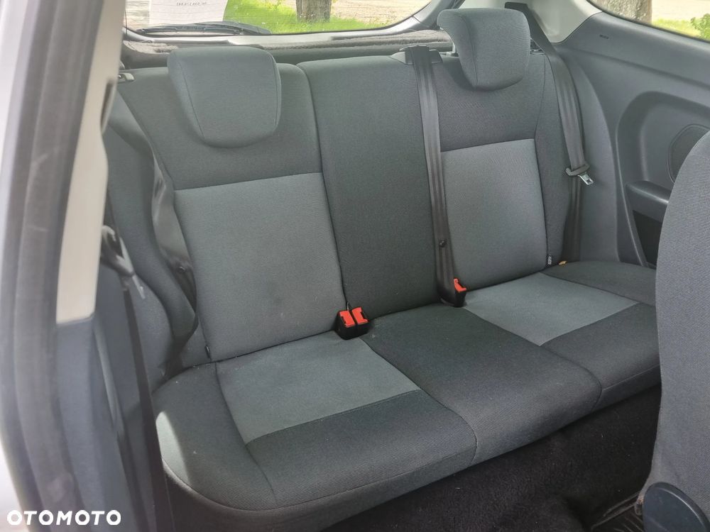 Ford Fiesta 1.25 Gold X EU5 - 21