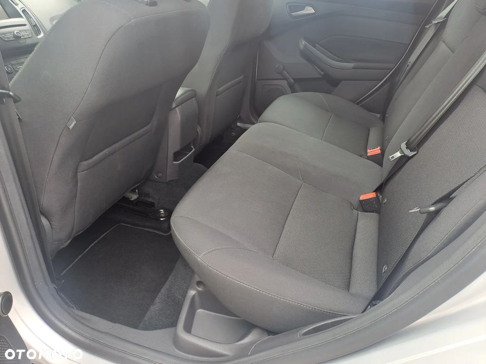 Ford Focus 1.6 SYNC Edition - 11