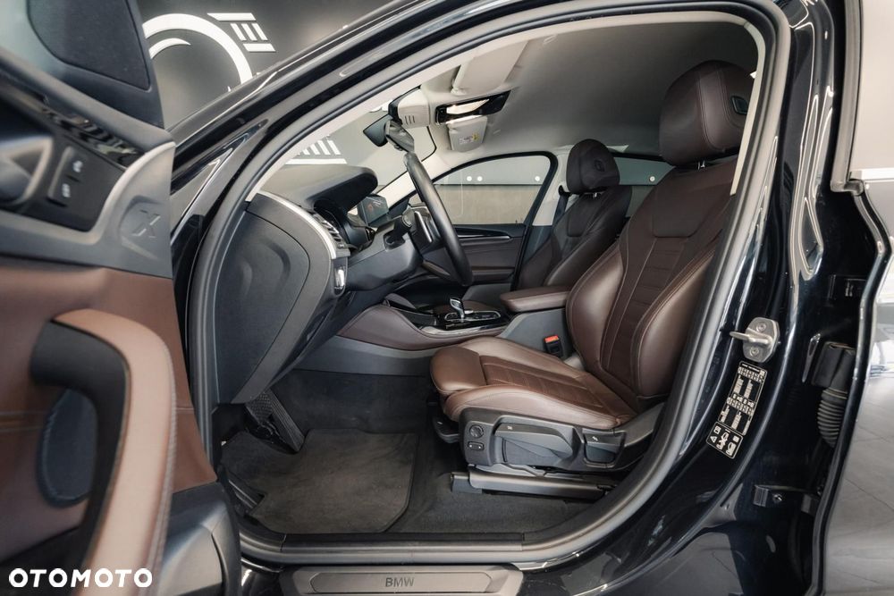 BMW X4 xDrive30d MHEV xLine sport - 14