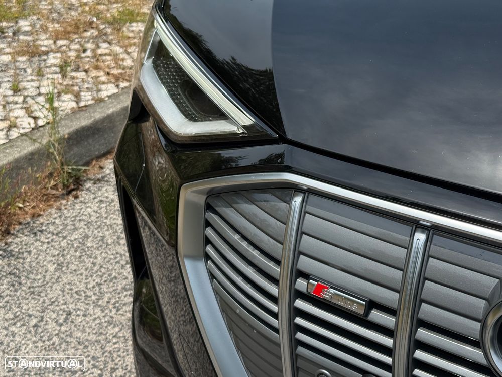 Audi e-tron 50 quattro S line - 47