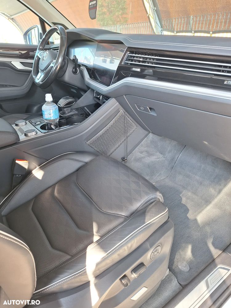 Volkswagen Touareg 3.0 V6 TDI SCR 4Motion Automatik Elegance Edition - 9