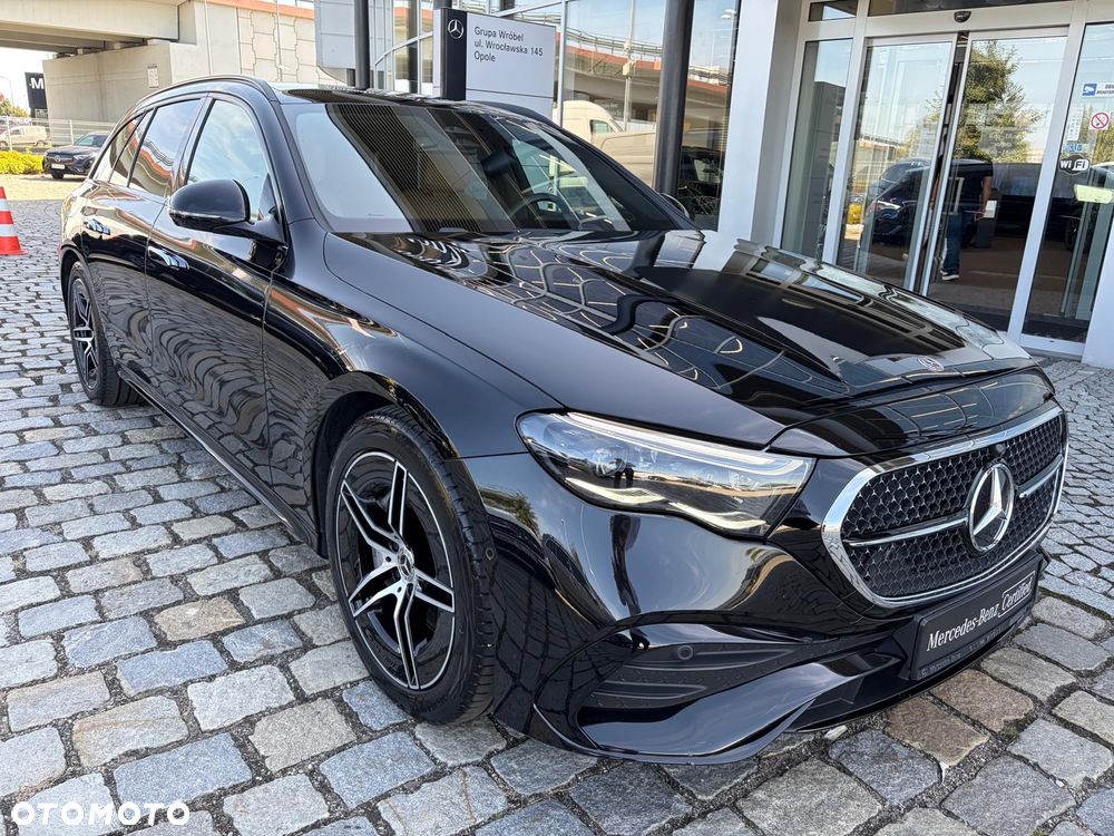 Mercedes-Benz Klasa E 300 de PHEV 4-Matic AMG 9G-Tronic - 1