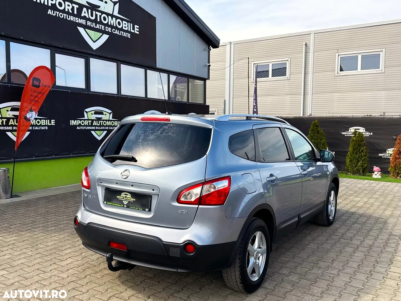 Nissan Qashqai+2 - 11