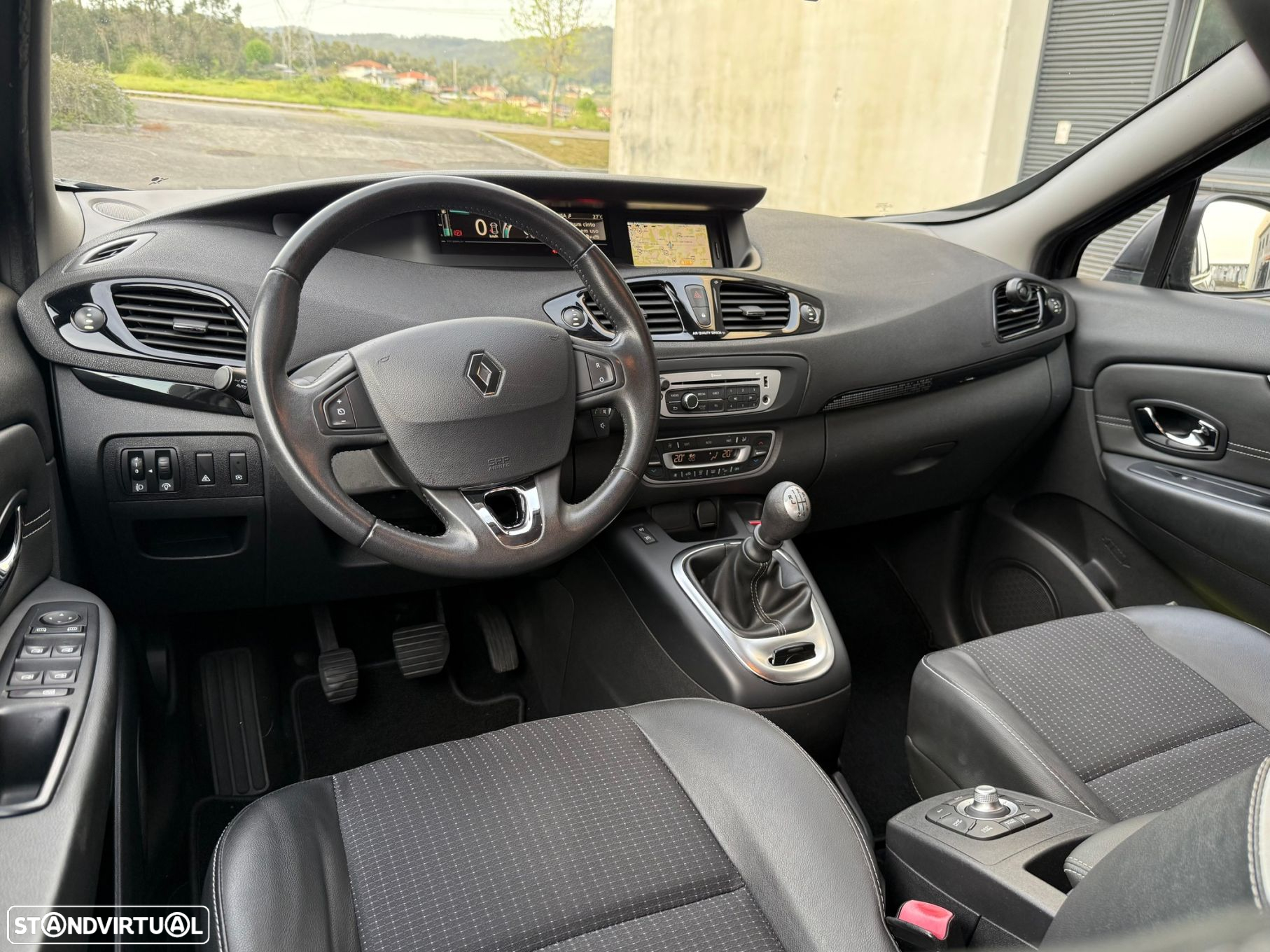 Renault Grand Scénic 1.5 dCi Dynamique S SS - 10