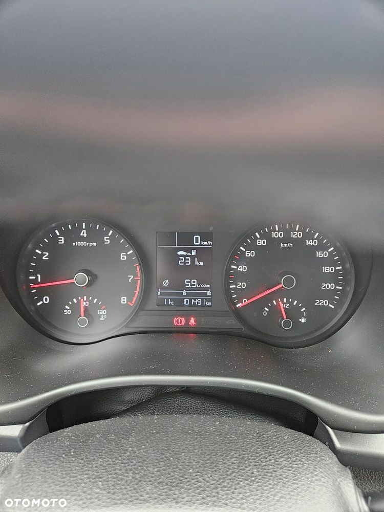 Kia Rio 1.2 L - 14