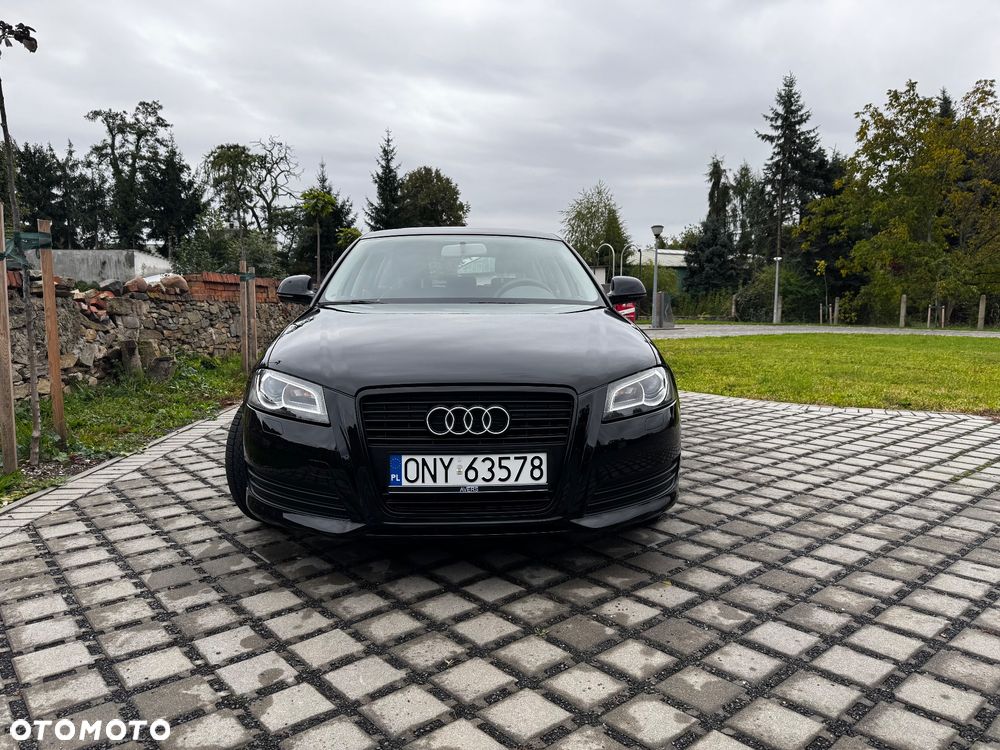 Audi A3 Sportback 1.8 TFSI Ambiente - 3